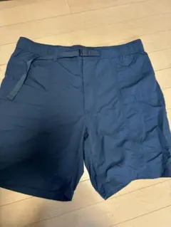 UNIQLO ナイロンギアショートパンツ　XL ✴︎1回使用美品✴︎ ネイビーブルー