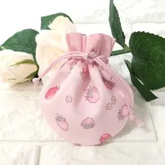 《 ミニサイズ 》小さな 苺 の 丸くて小さな巾着 ポーチ ピンク　＃n1763