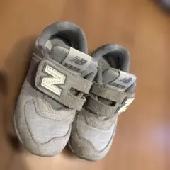 New Balance キッズスニーカー グレー ベルクロ