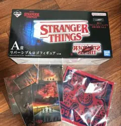 ストレンジャーシングス 一番くじ A賞 リバーシブルロゴフィギュア