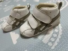 最終値下げ　アシックス　ホワイト 星柄 キッズシューズ マジックテープ　13cm