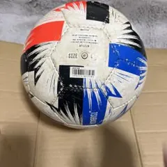 レア】adidas KRASAVA サッカーボール 4号球 - メルカリ