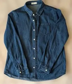 アースミュージック&エコロジー シャツ