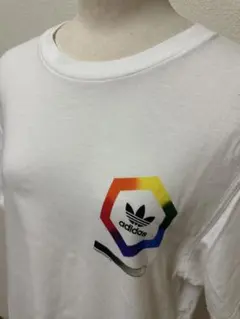 本日までお値下げ中！adidas カラフルロゴ Tシャツ