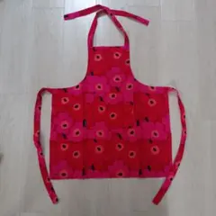 Marimekko　キッズエプロン　ウニッコ柄