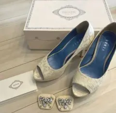 ベニル　ウェディングシューズ