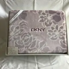 お値下げ中　新品　未使用品　DJNY アクリル毛布　パープル