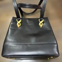 ungaro ショルダーバッグ ブラック 牛革 日本製