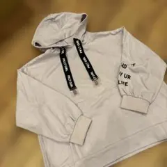 ピンクラテ 薄紫色 フード付きパーカー