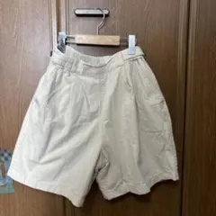 ベージュ ハーフパンツ ウエストゴムのサムネイル