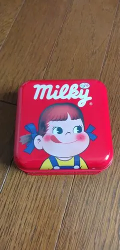 不二家 Milky ペコちゃん ブリキ缶 小物入れのサムネイル