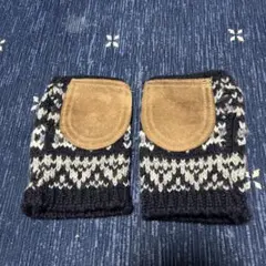 Item thumbnail for item 7e776ad1-9b3e-467a-a3cc-de99382f47b2