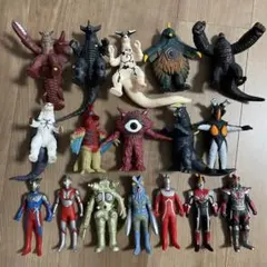 ☆ まとめ売り　ソフビ ウルトラ怪獣500 バルタン星人・ゼットン・バードン他☆