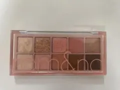 残量9割以上✨ rom&nd ベターザンパレット 01 パンパスガーデンのサムネイル