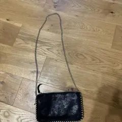 黒 レザー ショルダーバッグ スタッズ付き