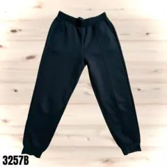 UNIQLO ユニクロ ブラックジョガーパンツ 3257
