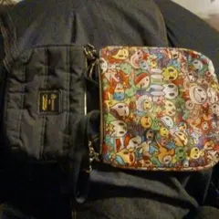 LeSportsac　tokidokiコラボ　カラフルならショルダーバッグ