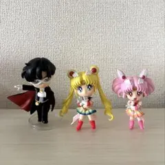 セーラームーン　ガチャ　3体セット