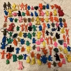 ウルトラマン　怪獣　消しゴム　まとめ売り