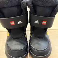 LEGO adidas ファー付きキッズブーツ 黒/黄色/赤