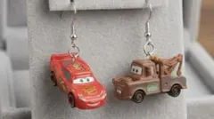 カーズ ピアス マックィーン メーター アクセサリー　イヤリング　ハロウィン