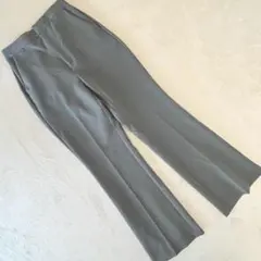 ジーユー フレアパンツ ストレッチ素材 スモーキーグレー レディース・パンツ S