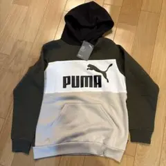新品　PUMA パーカー 150サイズ オリーブ/ホワイト