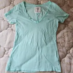 美品　abercrombie&fitch Tシャツ　アバクロ