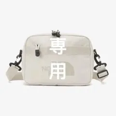 ザノースフェイス ショルダーバッグ　韓国限定品　斜め掛けバッグホワイト