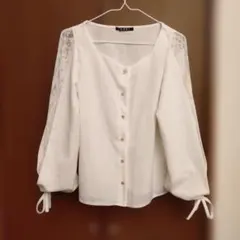INGNI ホワイト レーススリーブ ブラウス