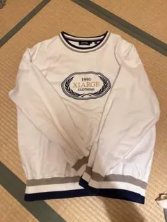 xlarge トレーナー m