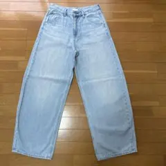 バギーカーブジーンズ ユニクロ