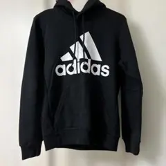 adidas トレーナー