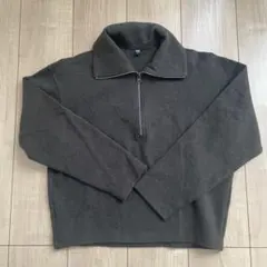 ユニクロ　ブラッシュドジャージープルオーバー　オリーブ S