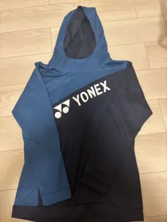 YONEX フード付きウォームアップウェア