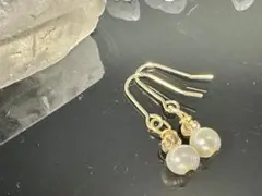 淡水本真珠ゴールドピアス