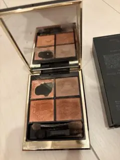 SUQQU シグニチャーカラーアイズ　02 陽香色