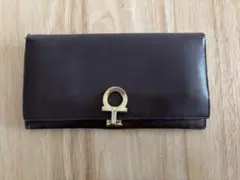 Salvatore Ferragamo 長財布 ダークブラウンのサムネイル