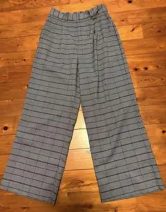 ニコアンド スラックス