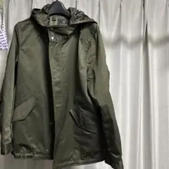 オリーブグリーン マウンテンパーカー　S MENS BEGI