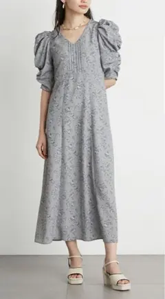 LILY BROWN リリーブラウン　フェイクチュールフラワーワンピース