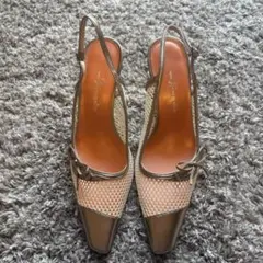 銀座かねまつ バックベルトパンプス　メッシュ　ゴールド　23.5㎝