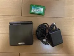 ゲームボーイアドバンスSP 本体 ブラック ＋ ポケモン エメラルド