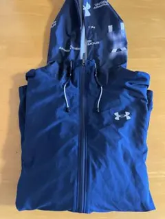アンダーアーマー ウィンドブレーカー　ネイビー