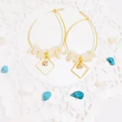 さざれ石 揺れるクリスタルピアス✧˖°選べる3色♡ フープ型