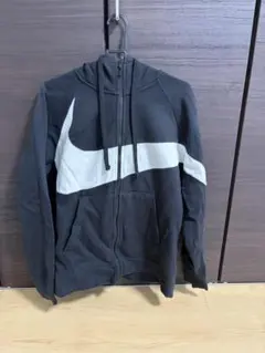 NIKE フルジップパーカー ブラック ホワイト Lサイズのサムネイル