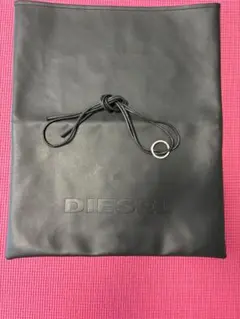 DIESEL ブラック クラッチバッグ