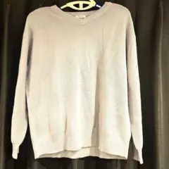 CINEMA CLUB 薄紫 Vネック 長袖セーター