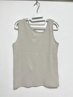 ベルメゾン　アシンメトリー　タンクトップ　ベージュ　美品のサムネイル