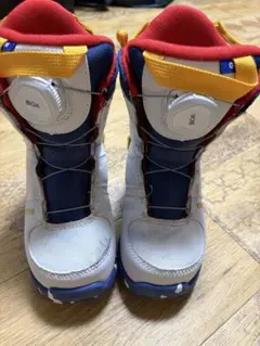 Burton Grom BOA 子ども用スノーボードブーツ